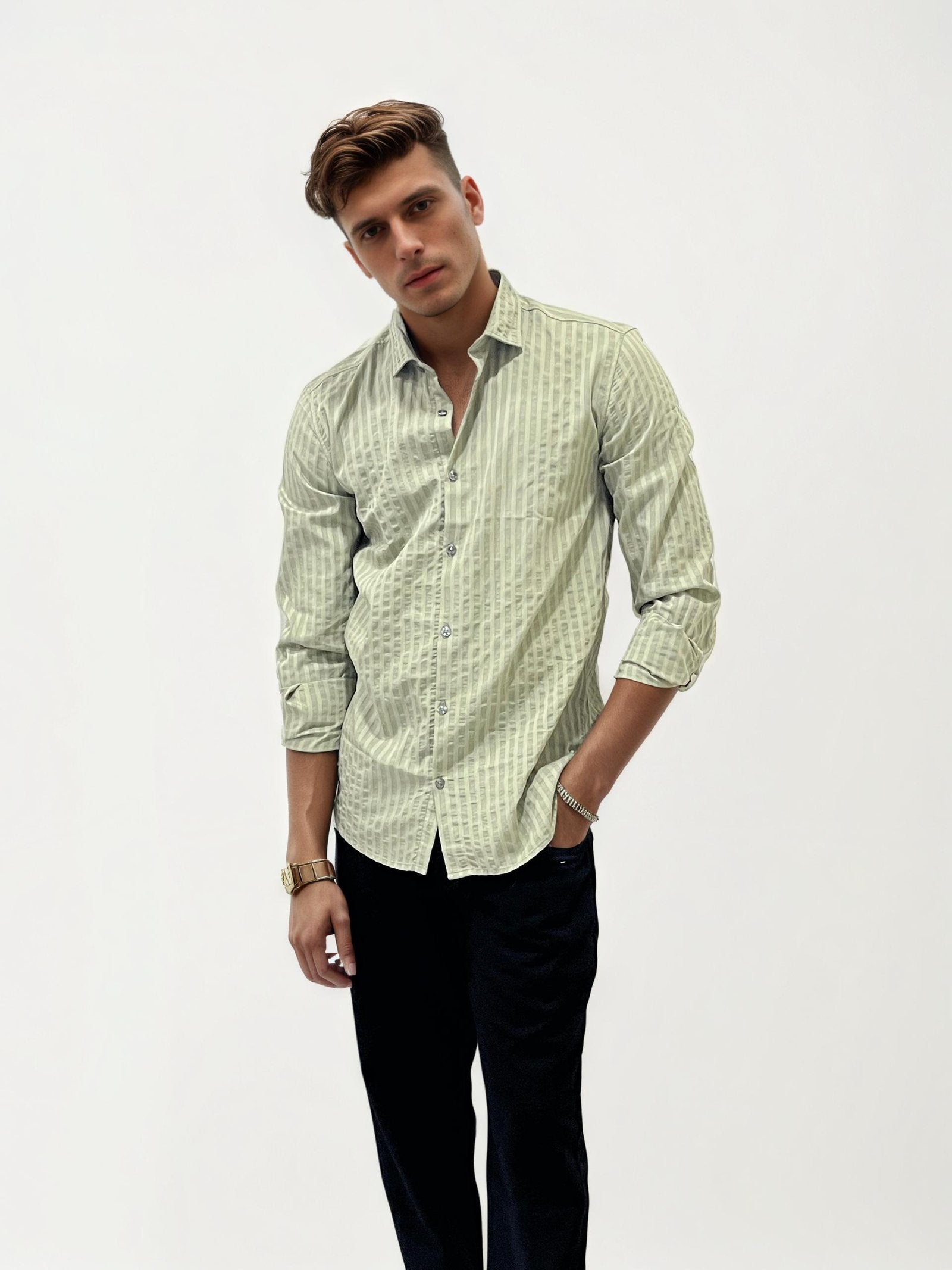 Self textured slim fit shirt