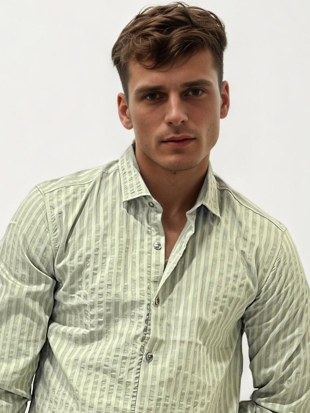 Self textured slim fit shirt