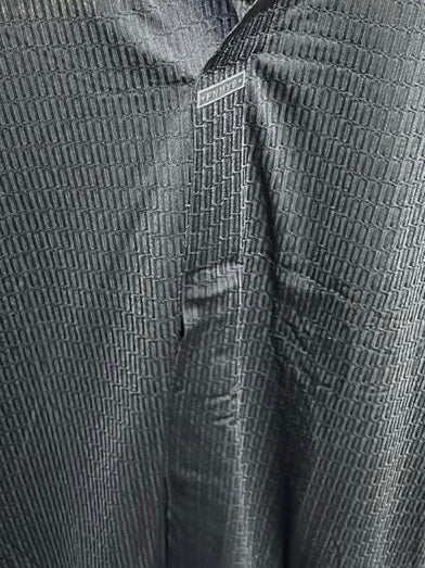 Black Stitchless imported Half-Hand Shirt