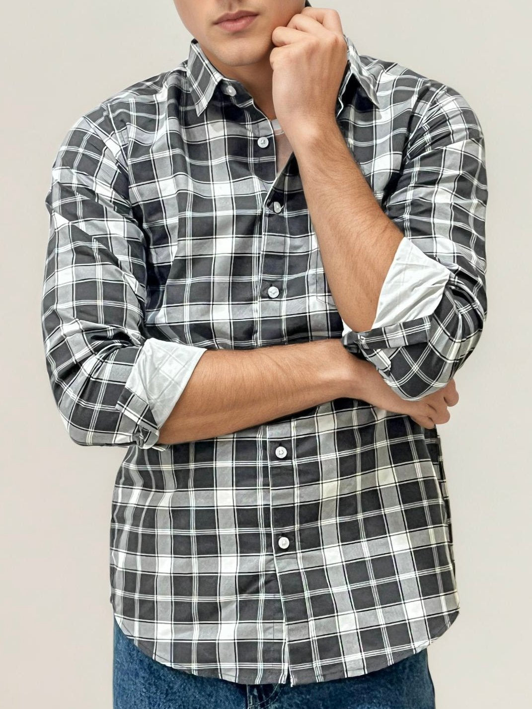 Black-White Checked Fullhand Shirtv