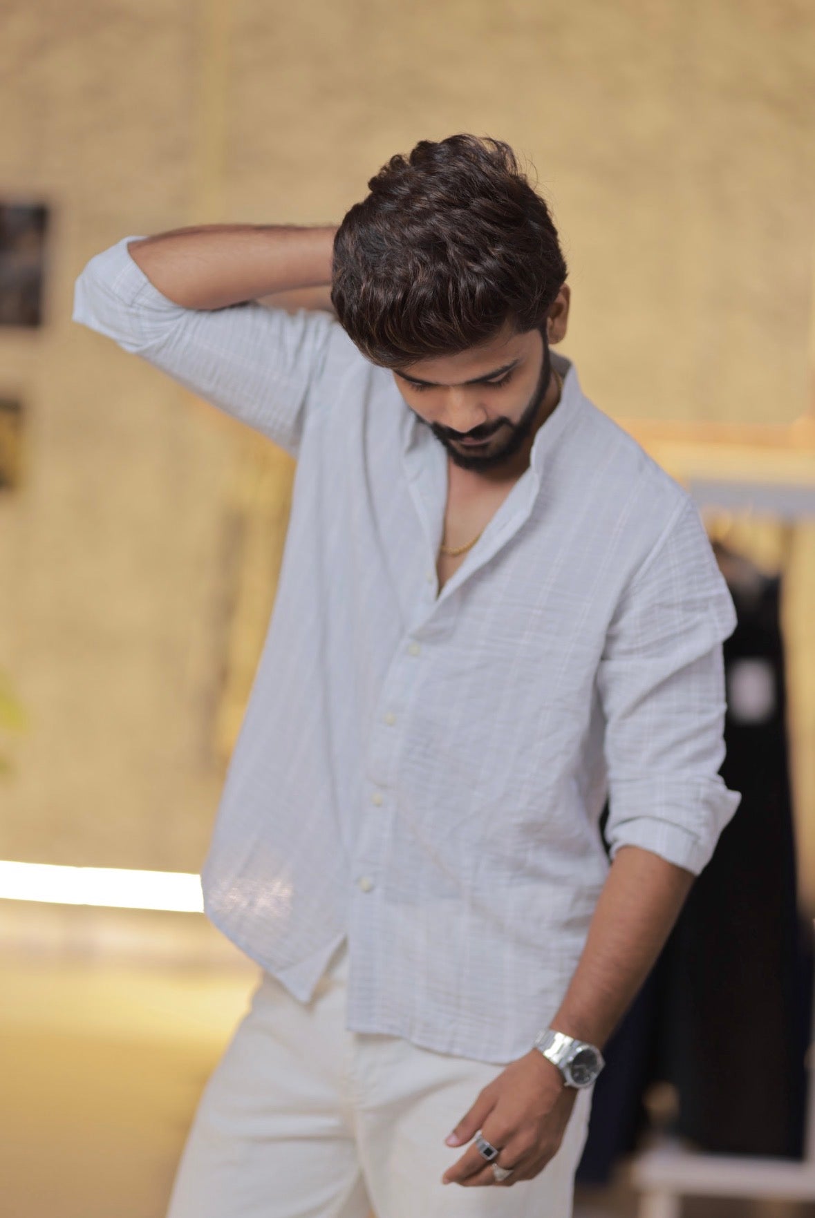 White Mandarin-Collar Full-Hand Shirt