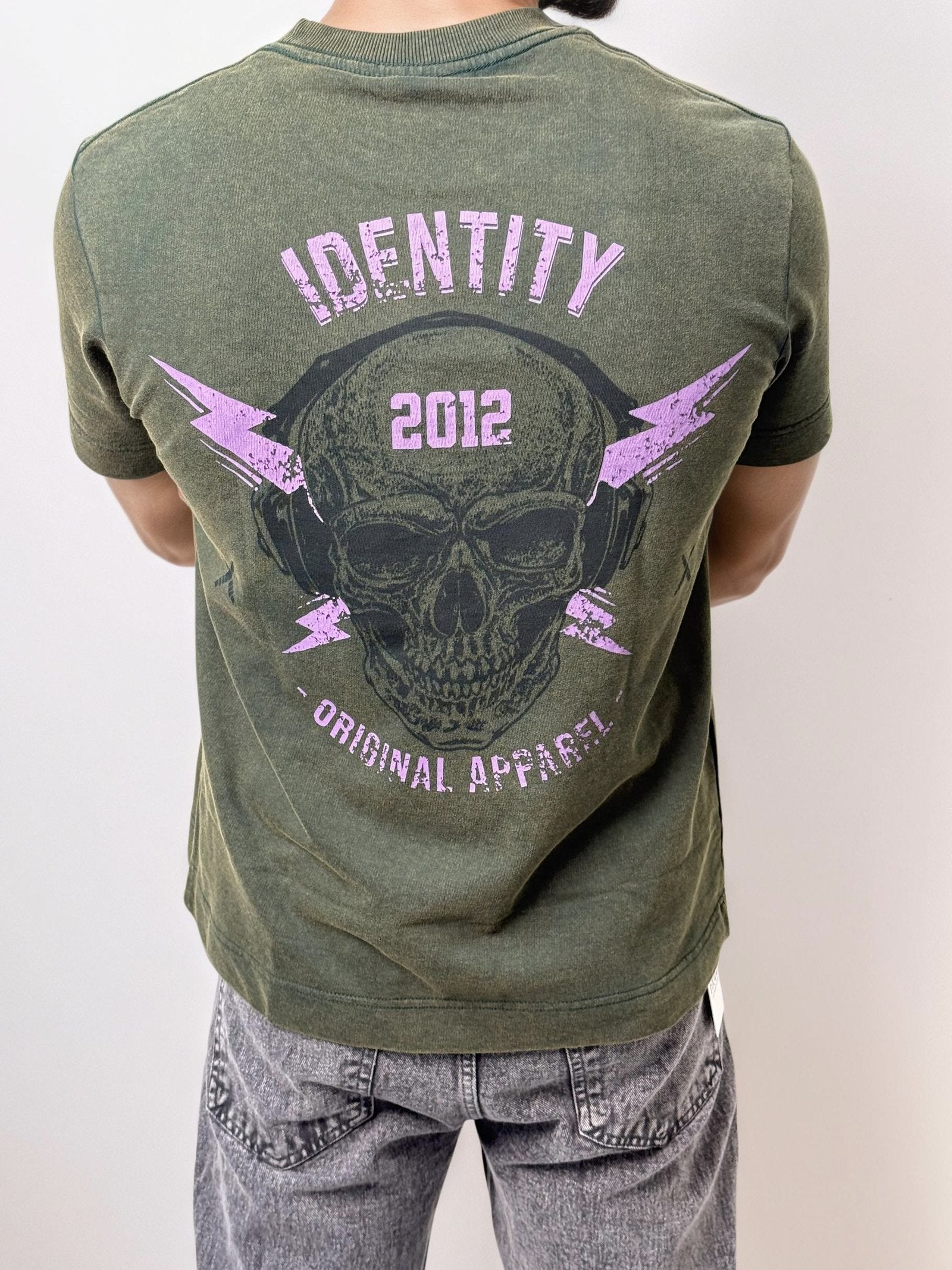 Printed Half-Hand Drop Shoulder T-Shirt