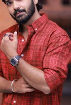 Reddish Checked Full-Hand Shirt