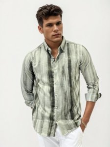Green Slim Fit Rayon Printed Shirt