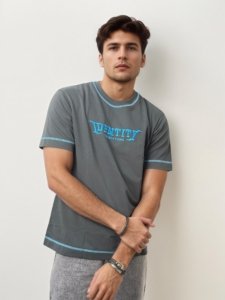 Printed Half-Hand Drop Shoulder T-Shirt